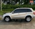 Сірий Тойота РАВ 4, об'ємом двигуна 2 л та пробігом 134 тис. км за 8190 $, фото 5 на Automoto.ua