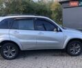 Серый Тойота РАВ 4, объемом двигателя 2 л и пробегом 211 тыс. км за 5500 $, фото 1 на Automoto.ua