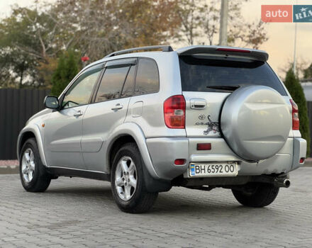 Серый Тойота РАВ 4, объемом двигателя 2 л и пробегом 180 тыс. км за 7000 $, фото 17 на Automoto.ua