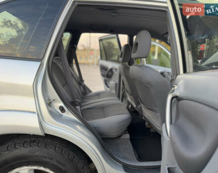 Серый Тойота РАВ 4, объемом двигателя 2 л и пробегом 180 тыс. км за 7000 $, фото 36 на Automoto.ua