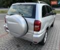 Серый Тойота РАВ 4, объемом двигателя 2 л и пробегом 225 тыс. км за 6950 $, фото 9 на Automoto.ua