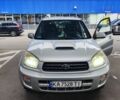 Серый Тойота РАВ 4, объемом двигателя 2 л и пробегом 285 тыс. км за 5700 $, фото 1 на Automoto.ua