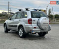 Серый Тойота РАВ 4, объемом двигателя 2 л и пробегом 157 тыс. км за 6500 $, фото 3 на Automoto.ua