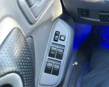 Серый Тойота РАВ 4, объемом двигателя 2 л и пробегом 198 тыс. км за 7000 $, фото 6 на Automoto.ua