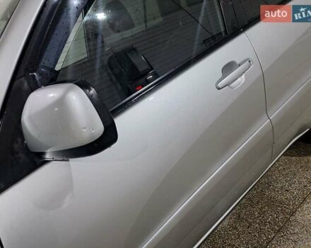 Сірий Тойота РАВ 4, об'ємом двигуна 2 л та пробігом 188 тис. км за 5500 $, фото 29 на Automoto.ua