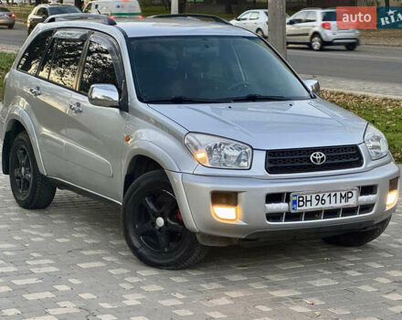 Сірий Тойота РАВ 4, об'ємом двигуна 2 л та пробігом 198 тис. км за 6999 $, фото 4 на Automoto.ua