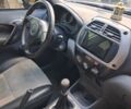 Сірий Тойота РАВ 4, об'ємом двигуна 2 л та пробігом 440 тис. км за 5843 $, фото 6 на Automoto.ua