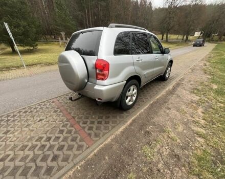 Серый Тойота РАВ 4, объемом двигателя 2 л и пробегом 245 тыс. км за 2350 $, фото 12 на Automoto.ua