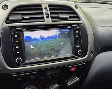 Сірий Тойота РАВ 4, об'ємом двигуна 2 л та пробігом 340 тис. км за 5555 $, фото 18 на Automoto.ua