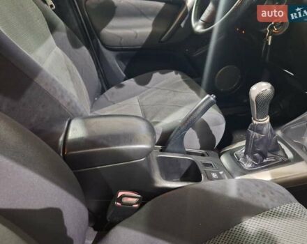 Сірий Тойота РАВ 4, об'ємом двигуна 2 л та пробігом 188 тис. км за 5500 $, фото 47 на Automoto.ua