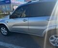 Серый Тойота РАВ 4, объемом двигателя 2 л и пробегом 359 тыс. км за 3800 $, фото 2 на Automoto.ua