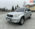 Серый Тойота РАВ 4, объемом двигателя 2 л и пробегом 286 тыс. км за 6200 $, фото 1 на Automoto.ua