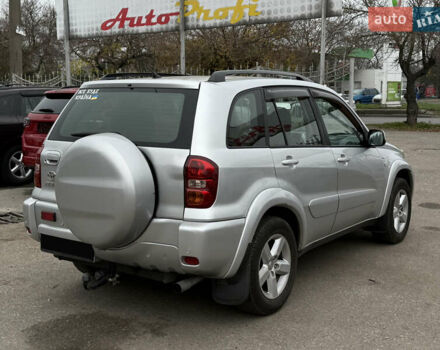 Сірий Тойота РАВ 4, об'ємом двигуна 2 л та пробігом 210 тис. км за 6999 $, фото 9 на Automoto.ua