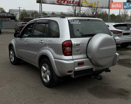 Сірий Тойота РАВ 4, об'ємом двигуна 2 л та пробігом 210 тис. км за 6999 $, фото 8 на Automoto.ua