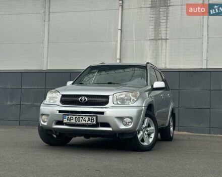 Серый Тойота РАВ 4, объемом двигателя 2 л и пробегом 187 тыс. км за 7700 $, фото 7 на Automoto.ua