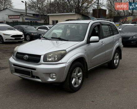 Сірий Тойота РАВ 4, об'ємом двигуна 2 л та пробігом 210 тис. км за 6999 $, фото 7 на Automoto.ua