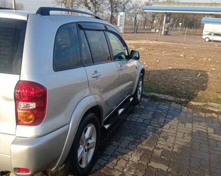 Серый Тойота РАВ 4, объемом двигателя 2 л и пробегом 266 тыс. км за 6900 $, фото 1 на Automoto.ua