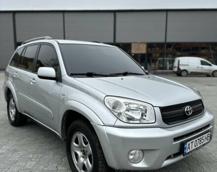 Серый Тойота РАВ 4, объемом двигателя 2 л и пробегом 286 тыс. км за 6200 $, фото 9 на Automoto.ua