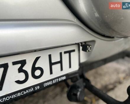 Серый Тойота РАВ 4, объемом двигателя 2 л и пробегом 173 тыс. км за 7900 $, фото 13 на Automoto.ua