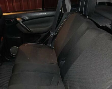 Серый Тойота РАВ 4, объемом двигателя 2 л и пробегом 220 тыс. км за 6700 $, фото 2 на Automoto.ua