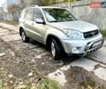 Серый Тойота РАВ 4, объемом двигателя 2 л и пробегом 173 тыс. км за 7900 $, фото 1 на Automoto.ua