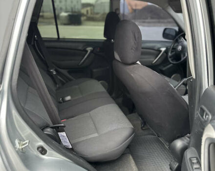 Серый Тойота РАВ 4, объемом двигателя 2 л и пробегом 286 тыс. км за 6200 $, фото 18 на Automoto.ua