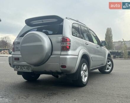 Серый Тойота РАВ 4, объемом двигателя 2 л и пробегом 187 тыс. км за 7700 $, фото 9 на Automoto.ua