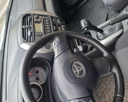 Серый Тойота РАВ 4, объемом двигателя 2 л и пробегом 100 тыс. км за 9500 $, фото 6 на Automoto.ua