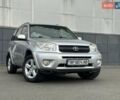 Серый Тойота РАВ 4, объемом двигателя 2 л и пробегом 187 тыс. км за 7700 $, фото 15 на Automoto.ua