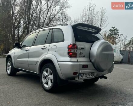 Серый Тойота РАВ 4, объемом двигателя 2 л и пробегом 187 тыс. км за 7700 $, фото 50 на Automoto.ua