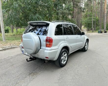 Сірий Тойота РАВ 4, об'ємом двигуна 2 л та пробігом 330 тис. км за 3800 $, фото 8 на Automoto.ua