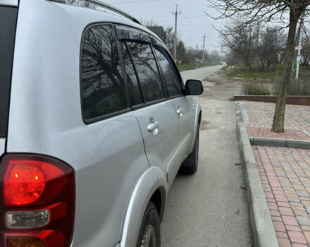 Серый Тойота РАВ 4, объемом двигателя 2 л и пробегом 300 тыс. км за 7000 $, фото 5 на Automoto.ua