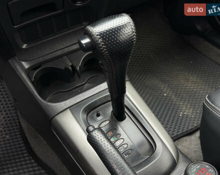 Сірий Тойота РАВ 4, об'ємом двигуна 2 л та пробігом 210 тис. км за 6999 $, фото 19 на Automoto.ua