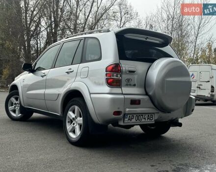 Серый Тойота РАВ 4, объемом двигателя 2 л и пробегом 187 тыс. км за 7700 $, фото 20 на Automoto.ua