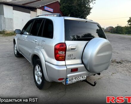 Серый Тойота РАВ 4, объемом двигателя 2 л и пробегом 270 тыс. км за 6300 $, фото 6 на Automoto.ua