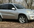 Серый Тойота РАВ 4, объемом двигателя 2 л и пробегом 208 тыс. км за 6800 $, фото 5 на Automoto.ua