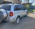 Серый Тойота РАВ 4, объемом двигателя 2 л и пробегом 200 тыс. км за 5000 $, фото 1 на Automoto.ua