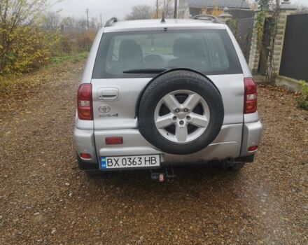 Серый Тойота РАВ 4, объемом двигателя 2 л и пробегом 241 тыс. км за 7000 $, фото 3 на Automoto.ua