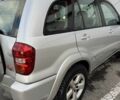 Сірий Тойота РАВ 4, об'ємом двигуна 2 л та пробігом 300 тис. км за 3785 $, фото 2 на Automoto.ua
