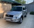 Серый Тойота РАВ 4, объемом двигателя 2 л и пробегом 162 тыс. км за 8750 $, фото 1 на Automoto.ua
