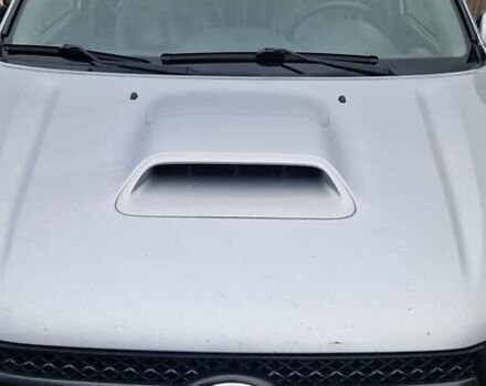 Серый Тойота РАВ 4, объемом двигателя 2 л и пробегом 265 тыс. км за 6000 $, фото 4 на Automoto.ua