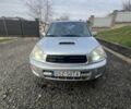 Сірий Тойота РАВ 4, об'ємом двигуна 2 л та пробігом 400 тис. км за 2000 $, фото 1 на Automoto.ua