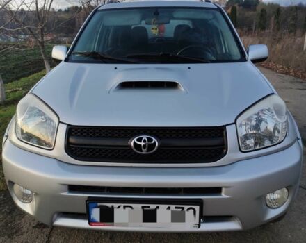 Серый Тойота РАВ 4, объемом двигателя 2 л и пробегом 320 тыс. км за 3800 $, фото 9 на Automoto.ua