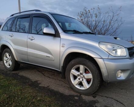 Серый Тойота РАВ 4, объемом двигателя 2 л и пробегом 320 тыс. км за 3800 $, фото 7 на Automoto.ua