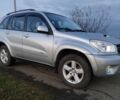 Серый Тойота РАВ 4, объемом двигателя 2 л и пробегом 320 тыс. км за 3800 $, фото 7 на Automoto.ua