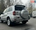 Серый Тойота РАВ 4, объемом двигателя 2 л и пробегом 187 тыс. км за 7700 $, фото 25 на Automoto.ua
