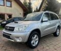 Серый Тойота РАВ 4, объемом двигателя 2 л и пробегом 267 тыс. км за 2950 $, фото 1 на Automoto.ua