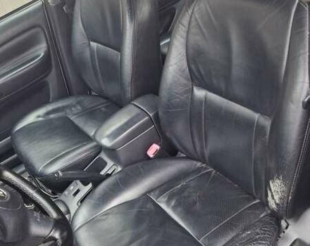 Серый Тойота РАВ 4, объемом двигателя 2 л и пробегом 265 тыс. км за 6000 $, фото 12 на Automoto.ua