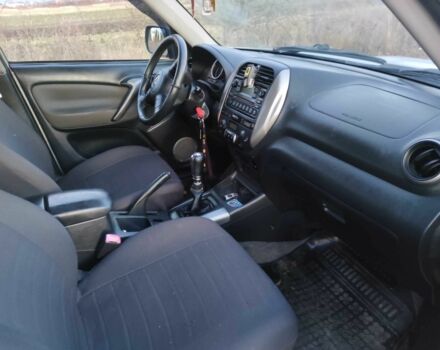 Серый Тойота РАВ 4, объемом двигателя 2 л и пробегом 320 тыс. км за 3800 $, фото 14 на Automoto.ua