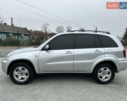 Серый Тойота РАВ 4, объемом двигателя 2 л и пробегом 286 тыс. км за 6200 $, фото 3 на Automoto.ua